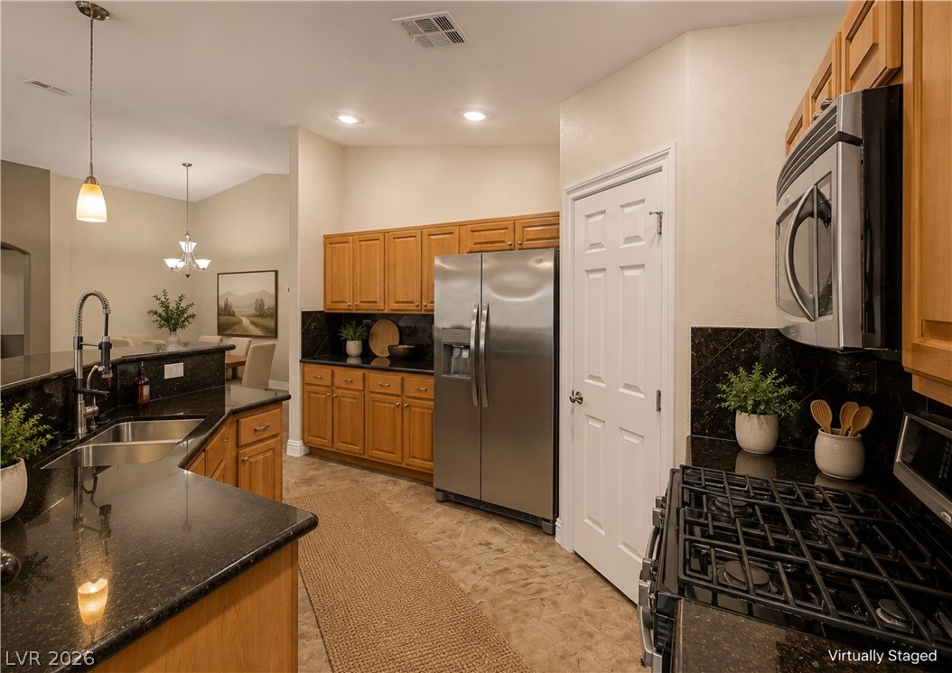 8317 Jeremiahs Lodge Avenue Property Photo 21