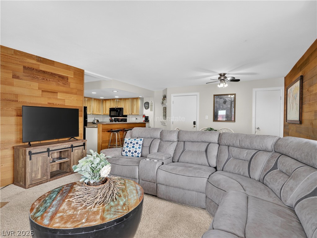 407 South Vasels 49 Property Photo 10