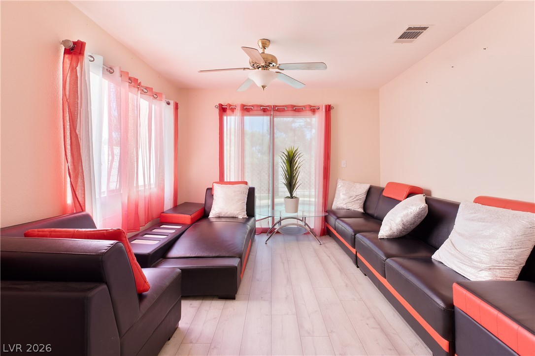 3056 Yankee Clipper Drive Property Photo 10