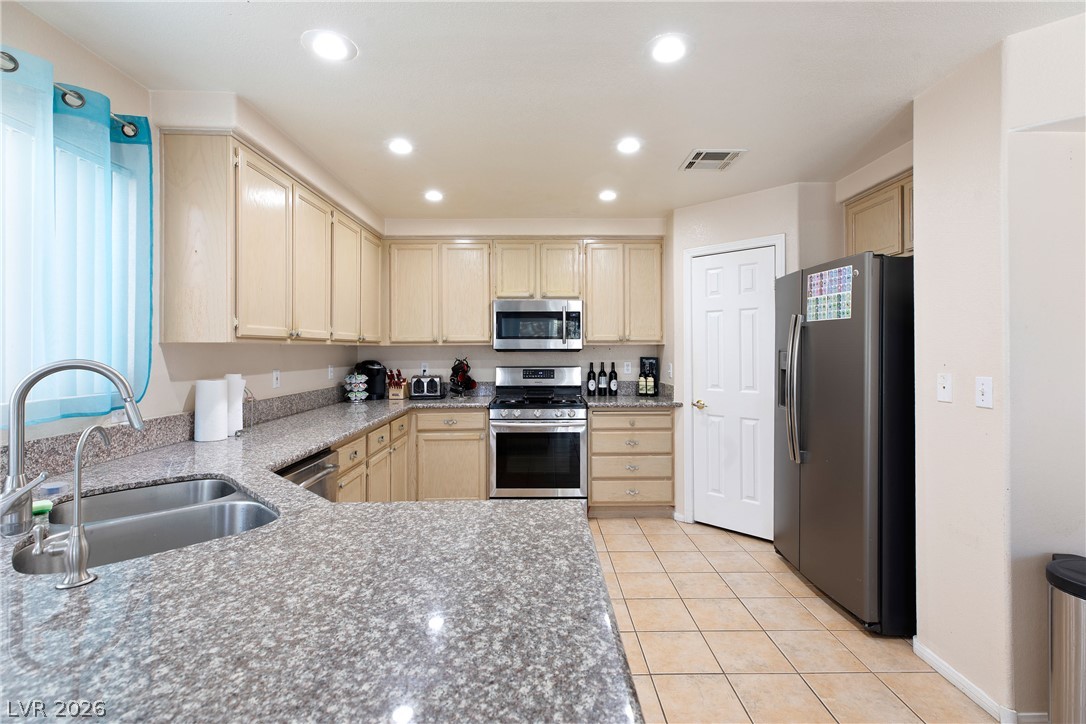 3056 Yankee Clipper Drive Property Photo 15