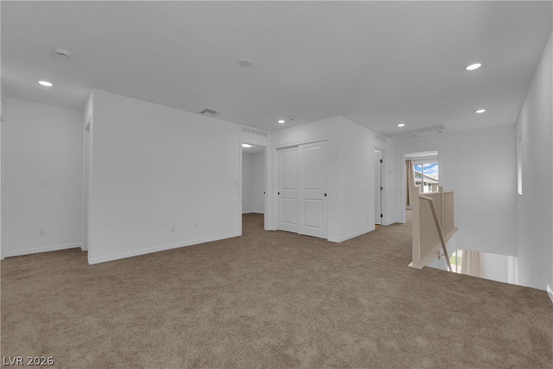 5925 Obsidian Sky Avenue Property Photo 18