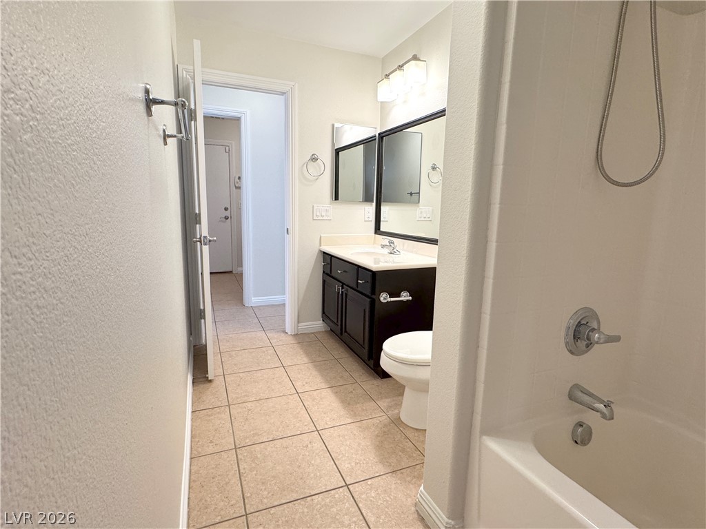 2266 Dakota Sky Court Property Photo 23