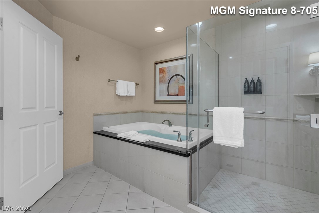 135 East Harmon Avenue 805 Property Photo 42