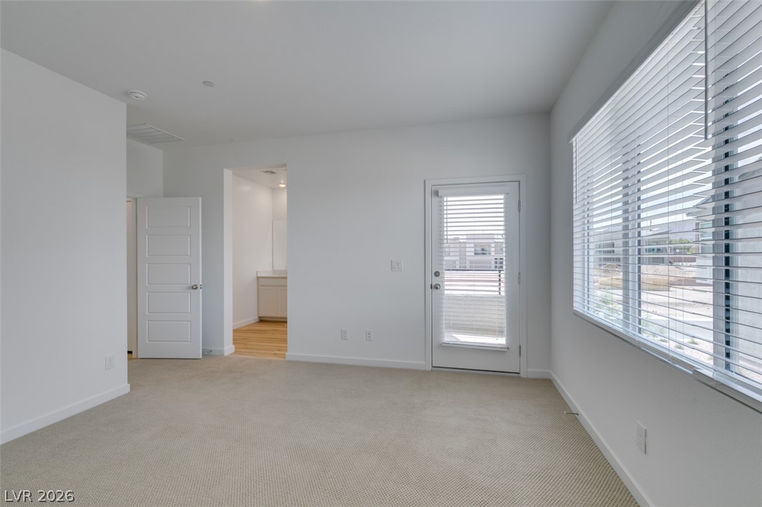 1035 Valeria Ridge Lane Property Photo 33