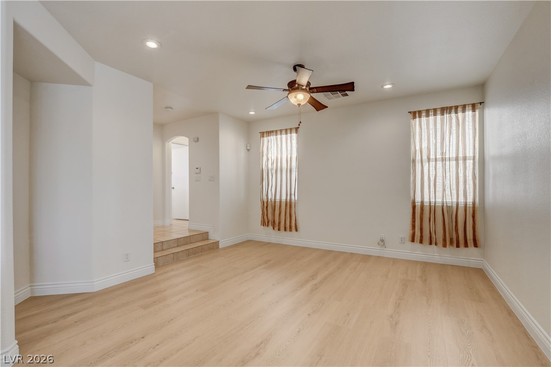 7436 Speedwell Cavern Street Property Photo 6