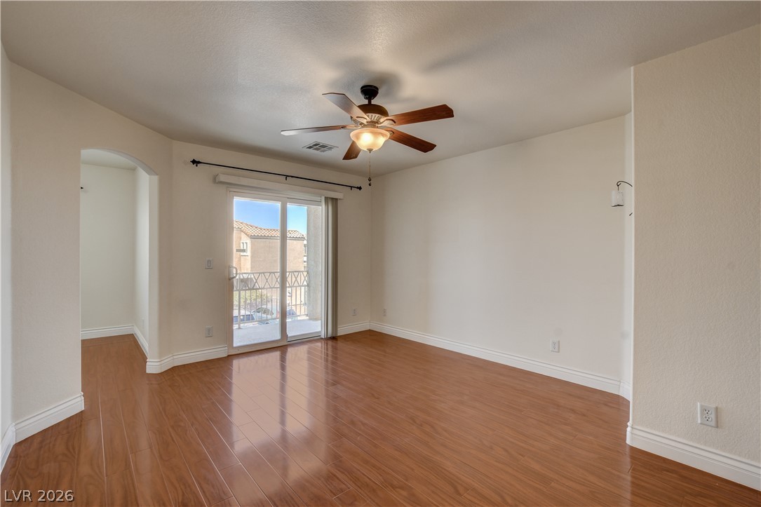 7436 Speedwell Cavern Street Property Photo 20