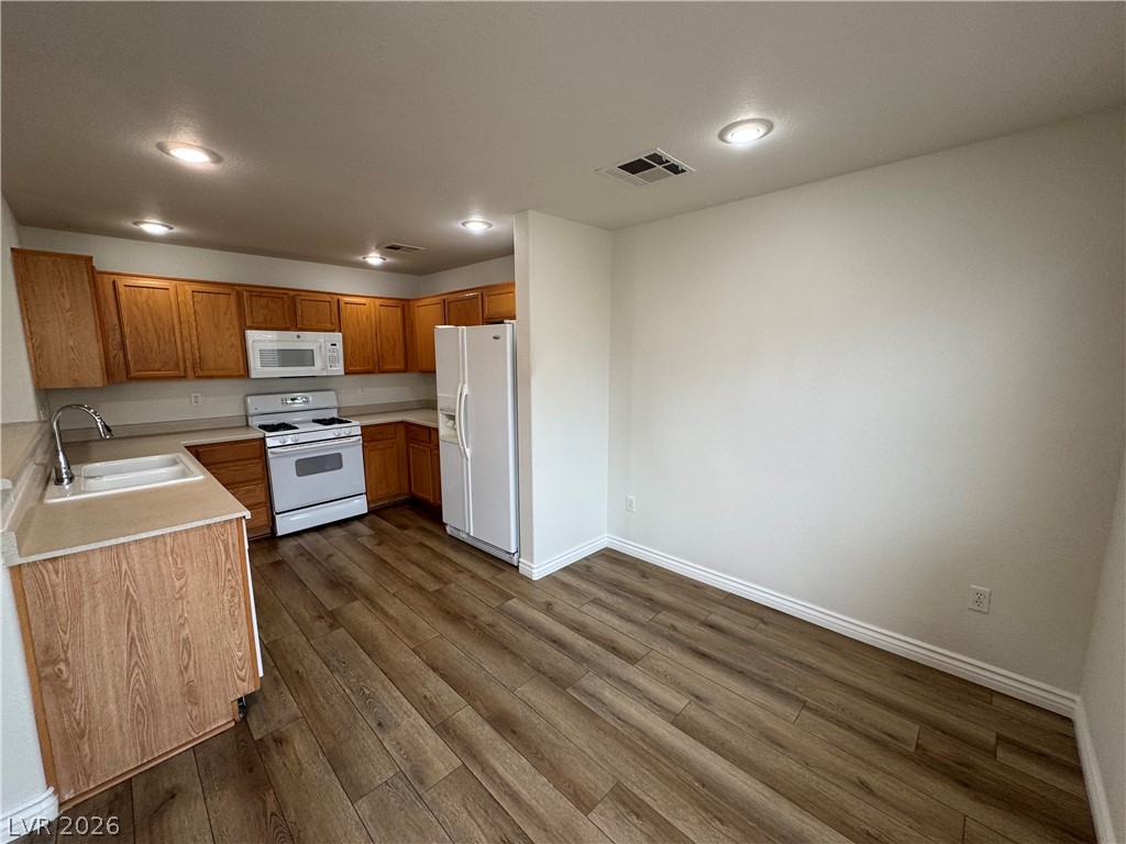 9324 Aventurine Court Property Photo 7
