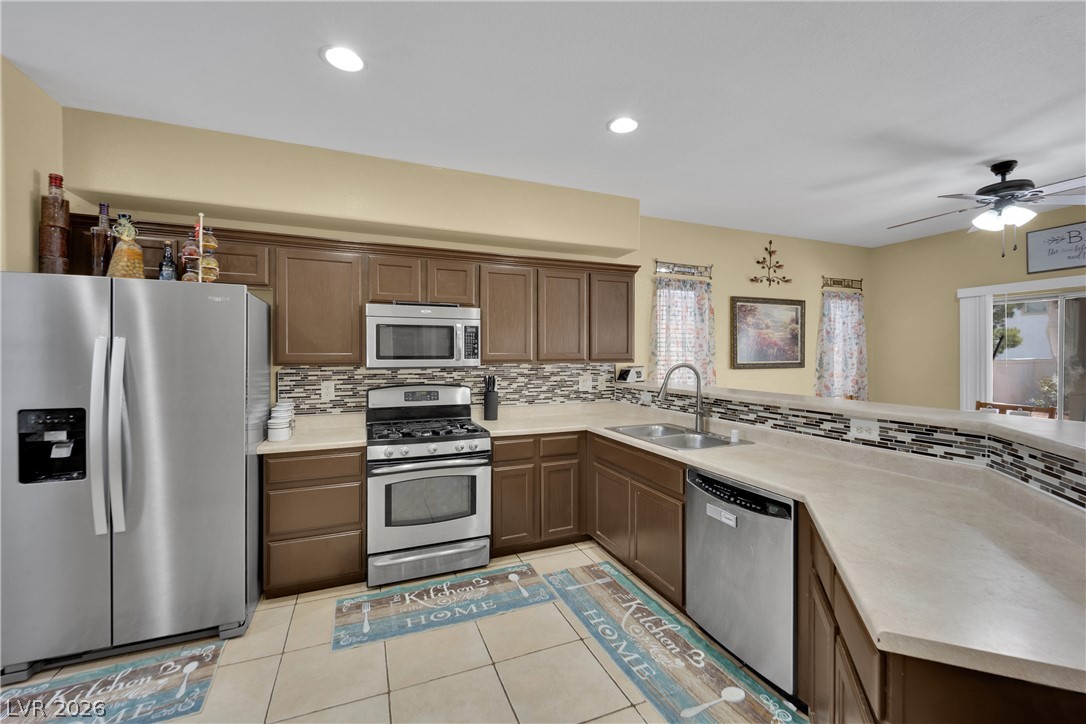 3619 Prairie Orchid Avenue Property Photo 5