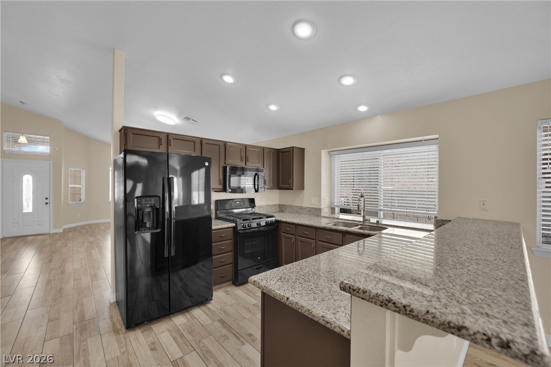 2113 Feather Bush Street Property Photo 1