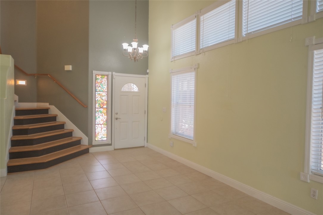 121 Heather Drive Property Photo 8