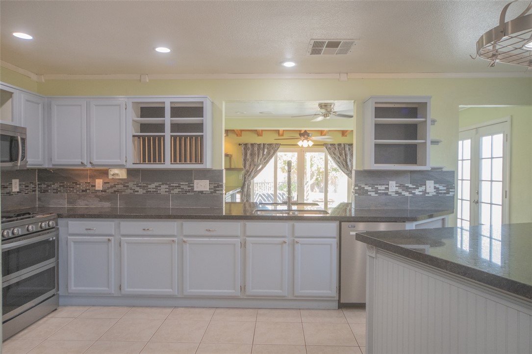 121 Heather Drive Property Photo 32