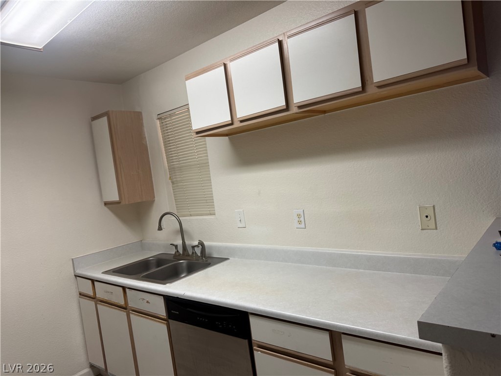 2300 East Silverado Ranch Boulevard 1067 Property Photo 24