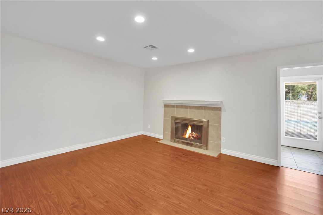 8136 Spur Court Property Photo 7