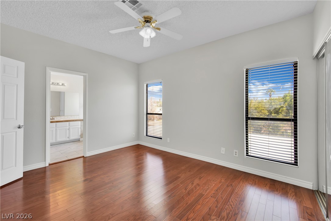 8136 Spur Court Property Photo 18