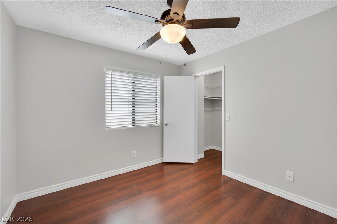 8136 Spur Court Property Photo 26