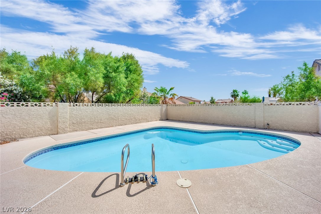 8136 Spur Court Property Photo 34