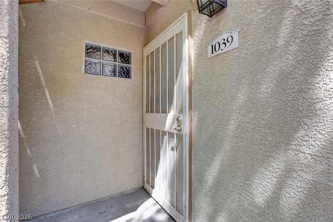 3145 East Flamingo Road 1039 Property Photo 2