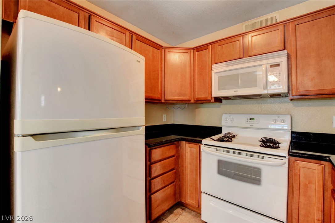 3145 East Flamingo Road 1039 Property Photo 8