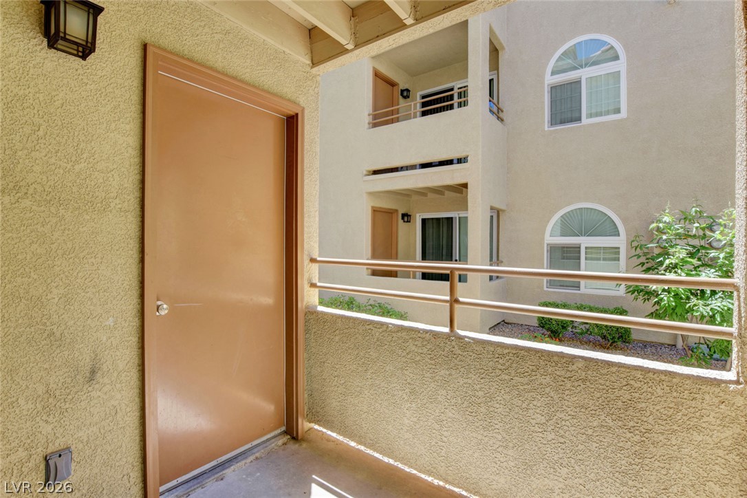 3145 East Flamingo Road 1039 Property Photo 28