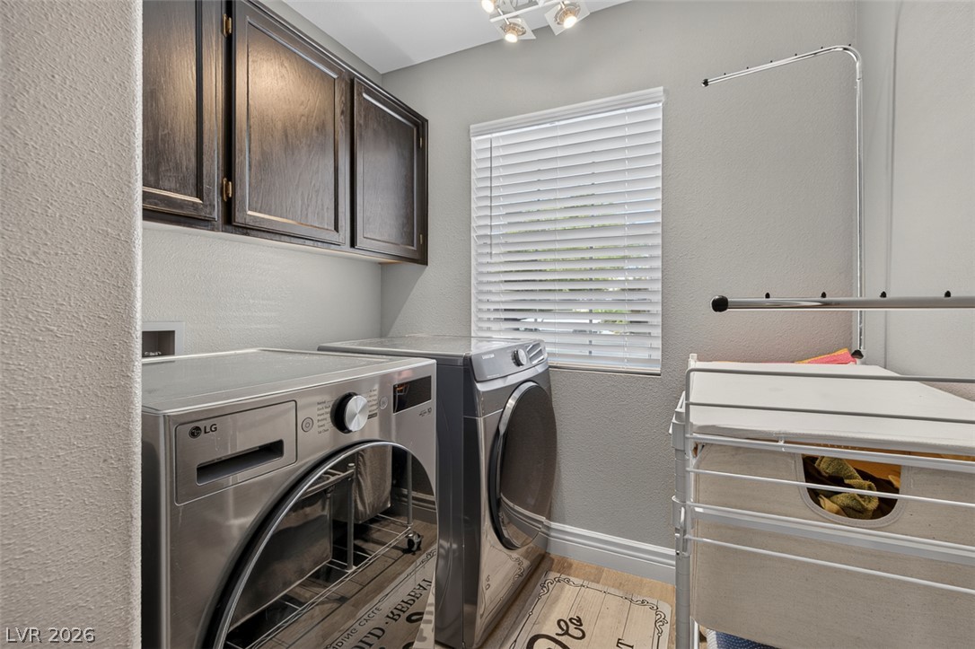 6673 Coral Falls Circle Property Photo 25