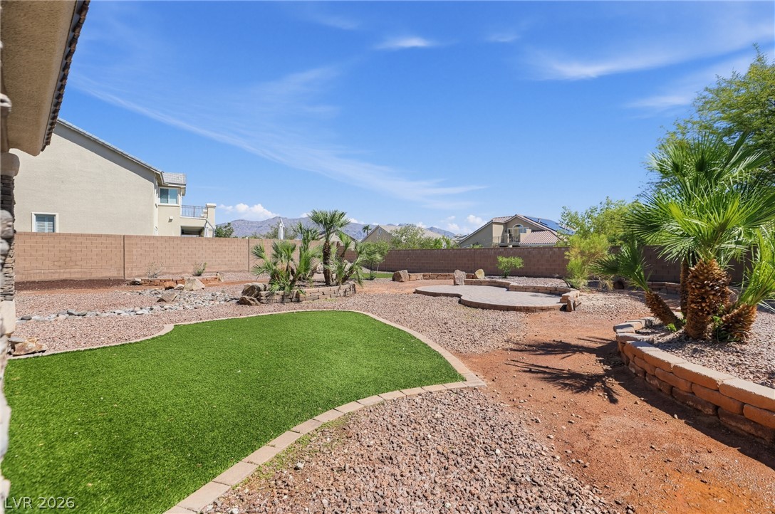 7308 Buttons Ridge Drive Property Photo 25