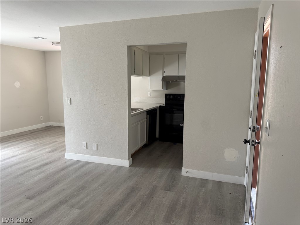 2350 Cardiff Lane D Property Photo 11