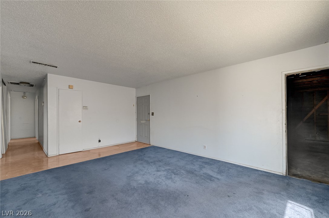 1209 Helen Avenue Property Photo 5