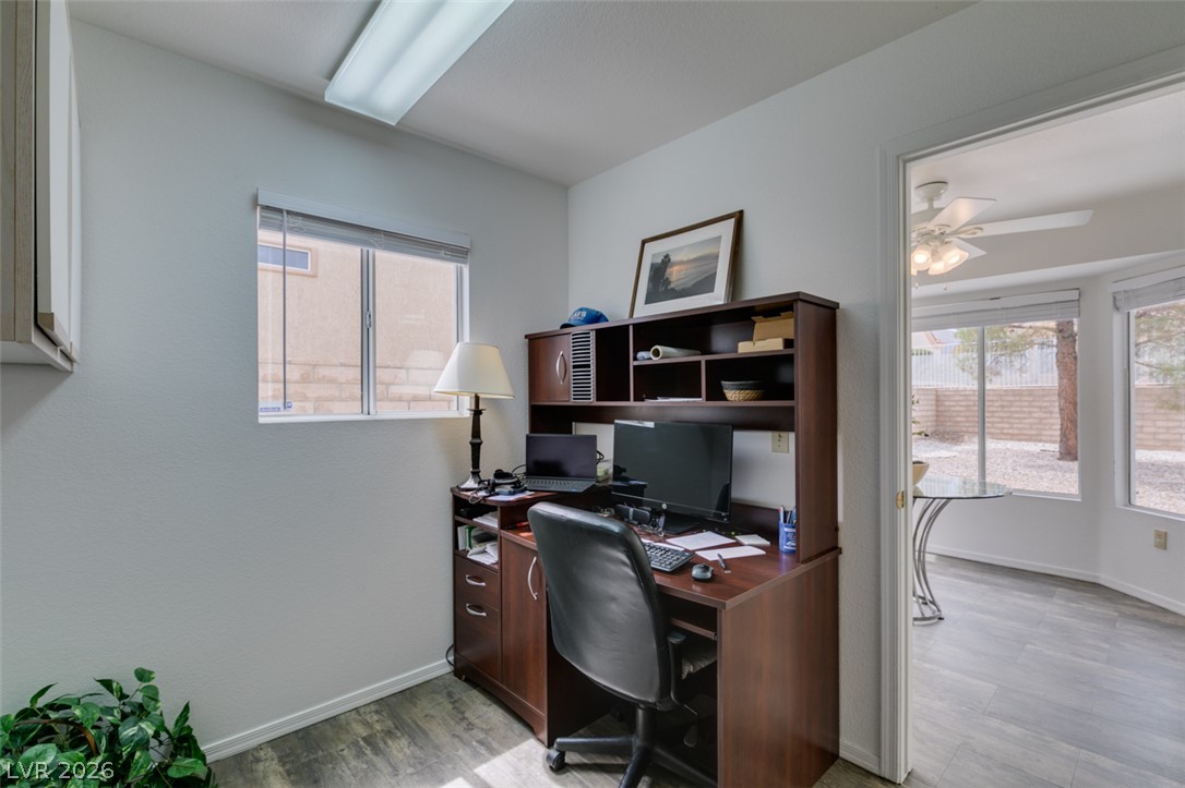2817 Lotus Hill Drive Property Photo 11