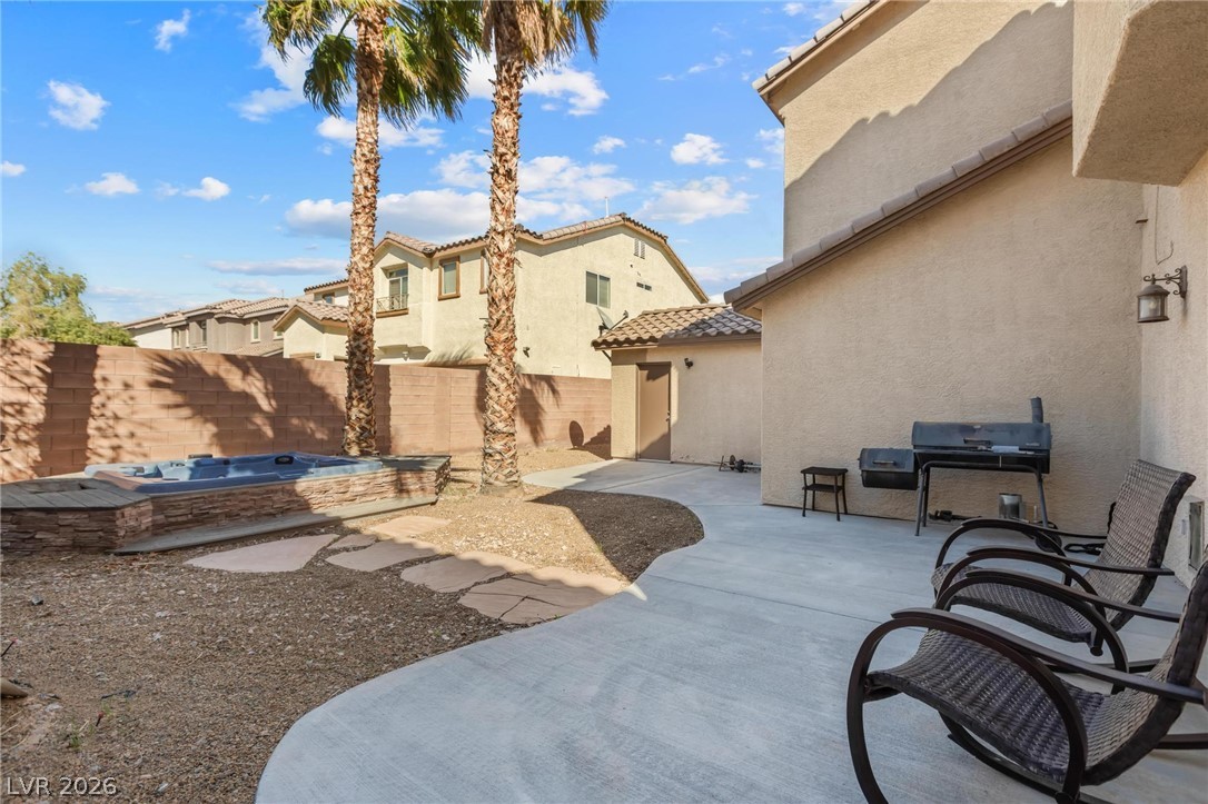 5656 Almocita Court Property Photo 34