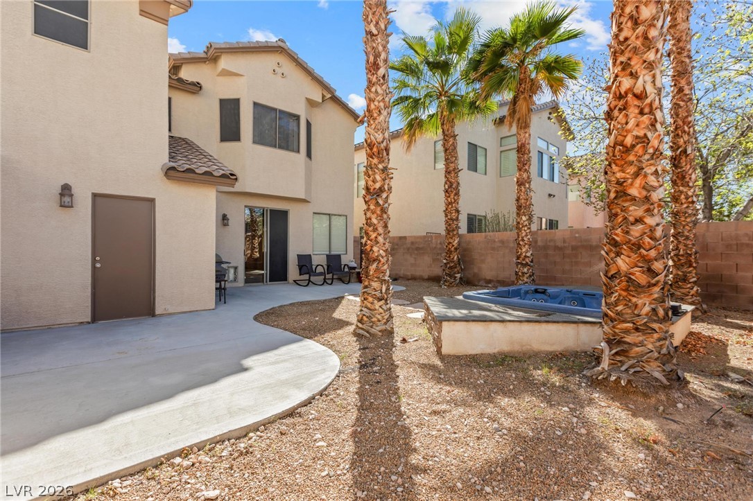 5656 Almocita Court Property Photo 36