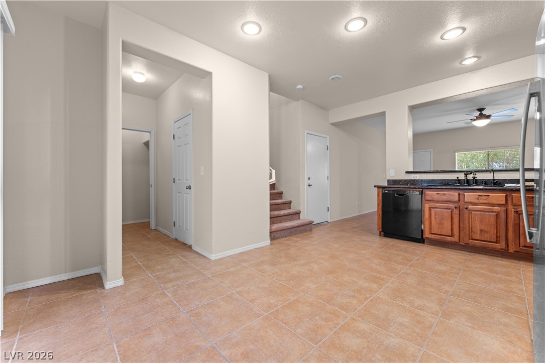 3432 Big Stomp Court Property Photo 5