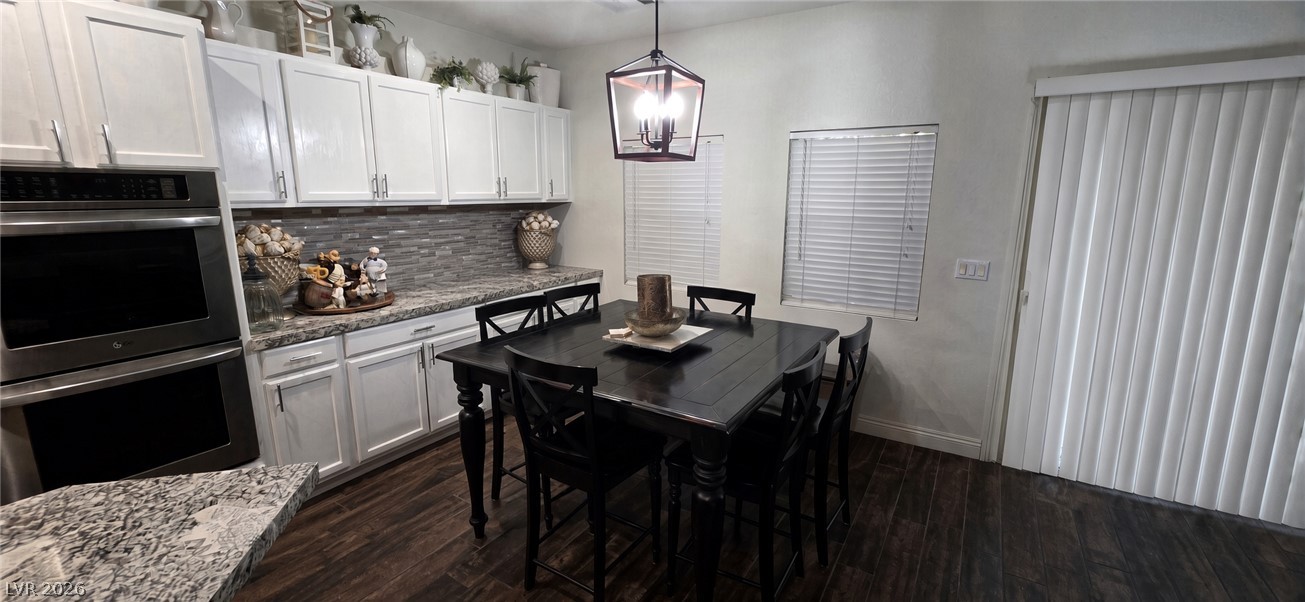 184 Red Arches Court Property Photo 8