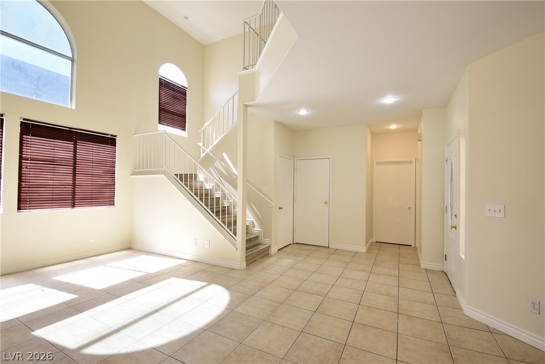 6665 Coral Springs Circle Property Photo 3