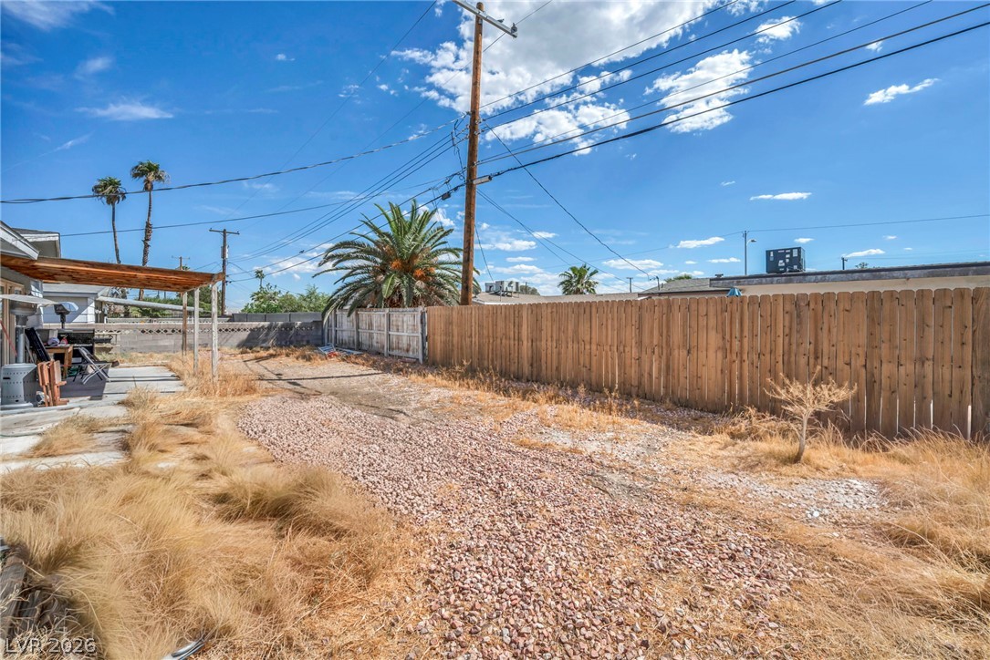 5801 Harmony Avenue Property Photo 7