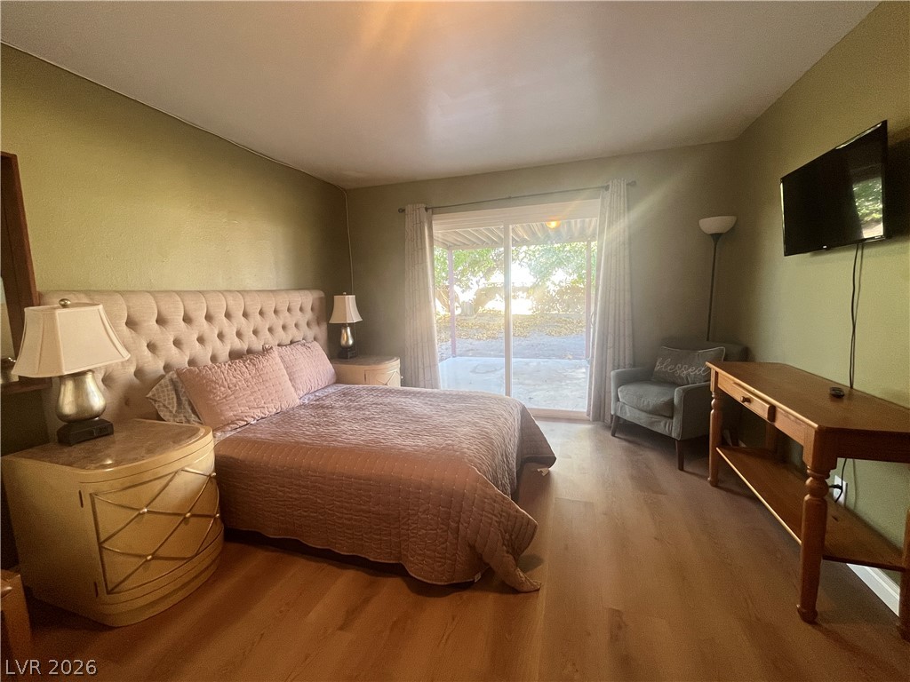 4084 Deerfield Avenue Property Photo 9