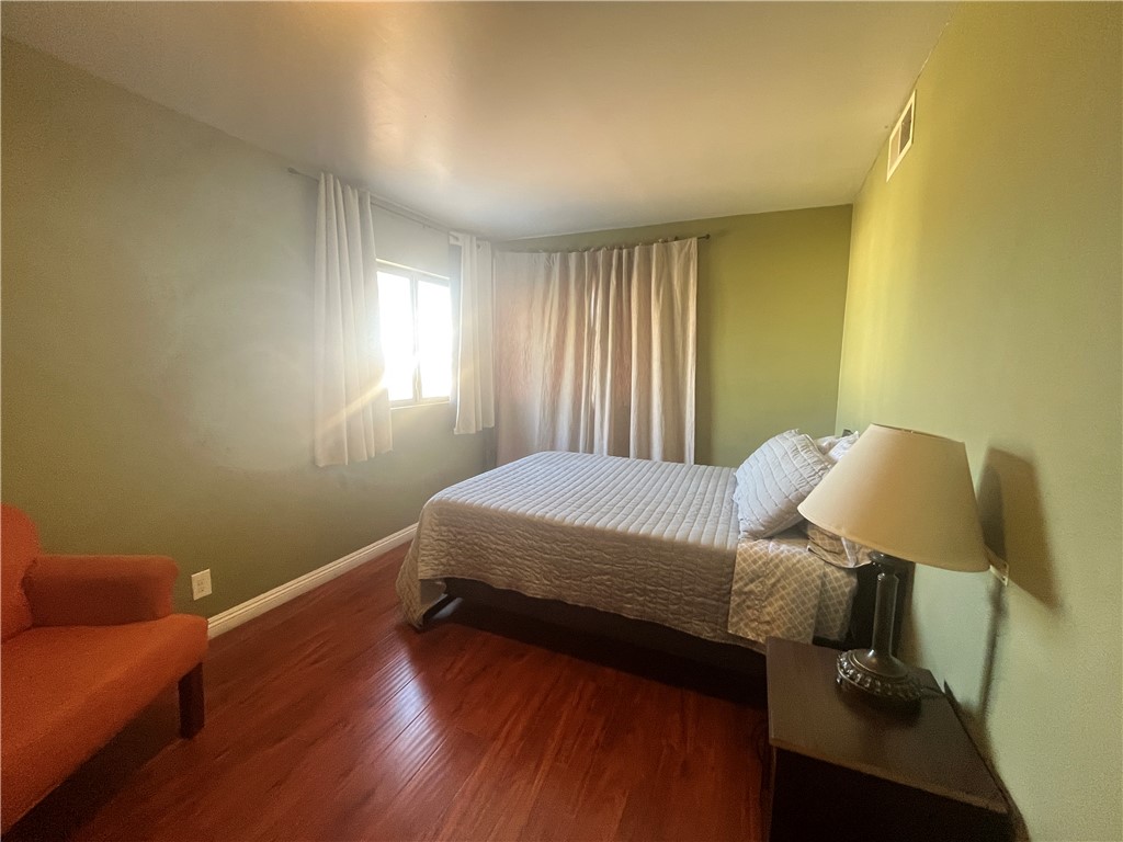 4084 Deerfield Avenue Property Photo 14