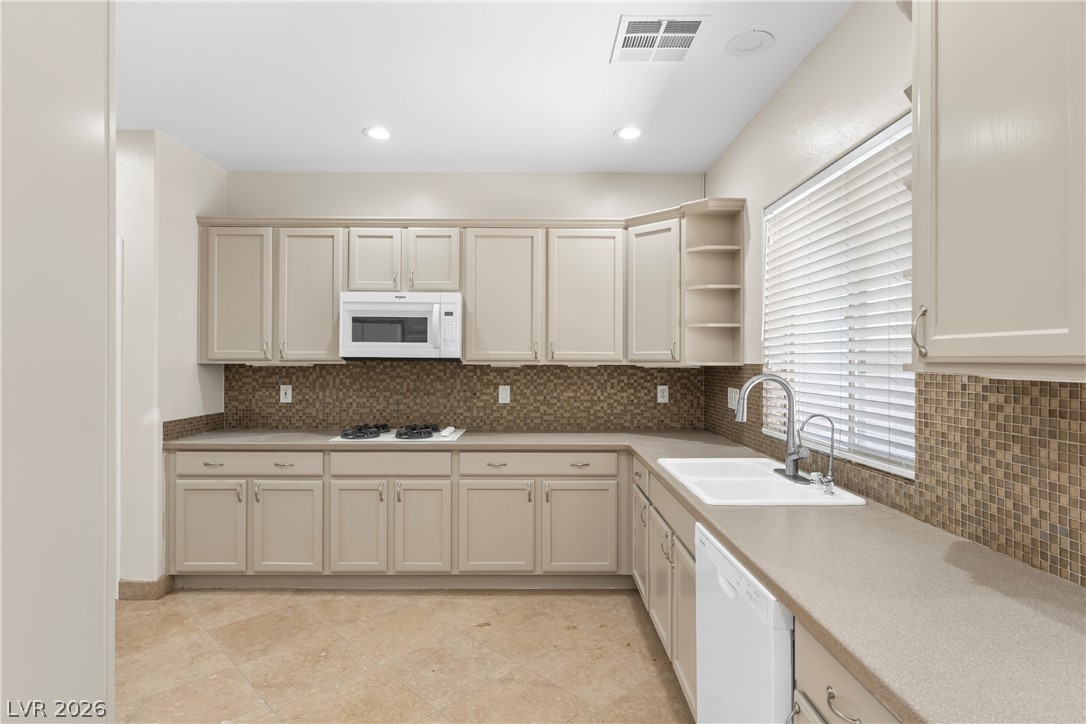4621 Milvio Avenue Property Photo 6