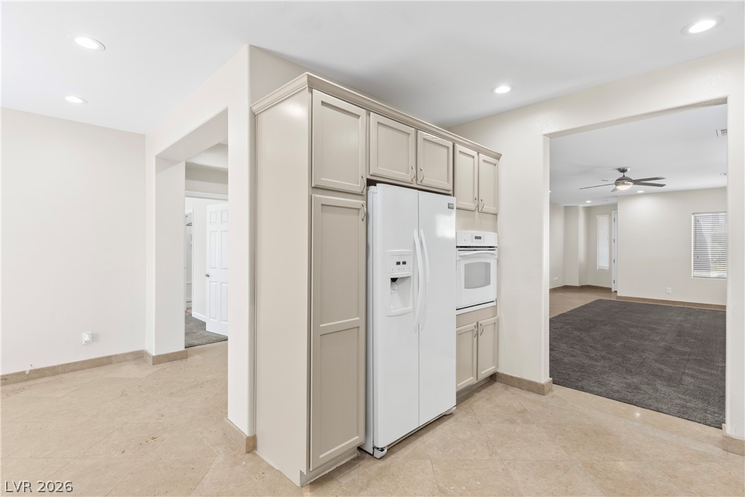 4621 Milvio Avenue Property Photo 7