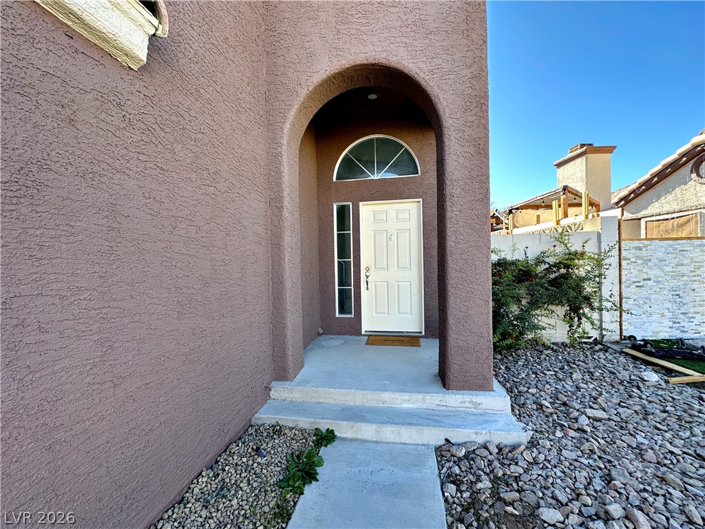 1645 Autumn Rust Drive Property Photo 2