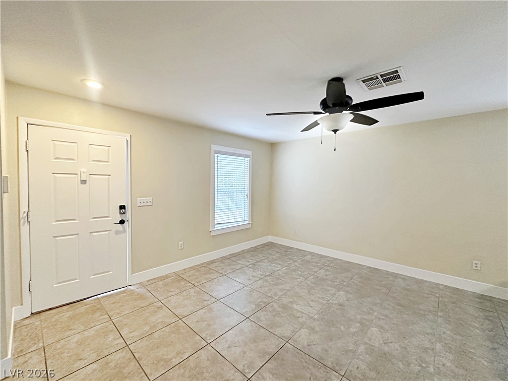 725 Hitchen Post Drive Property Photo 4