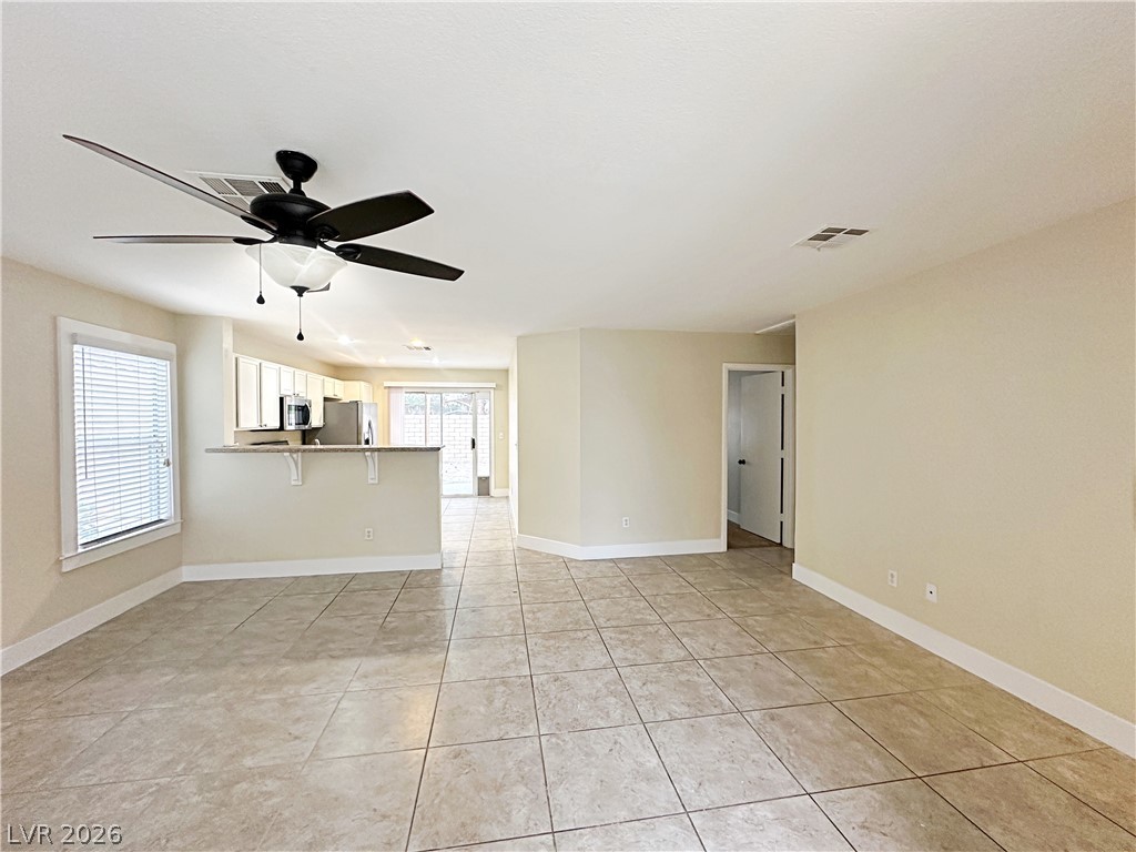 725 Hitchen Post Drive Property Photo 6
