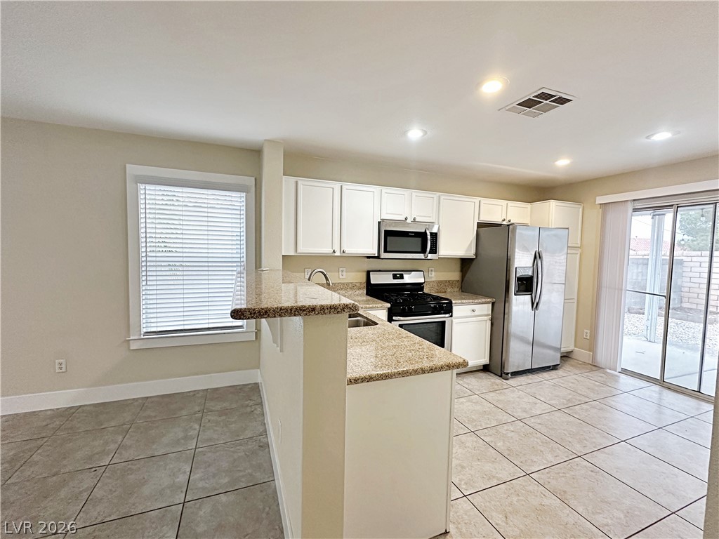 725 Hitchen Post Drive Property Photo 10