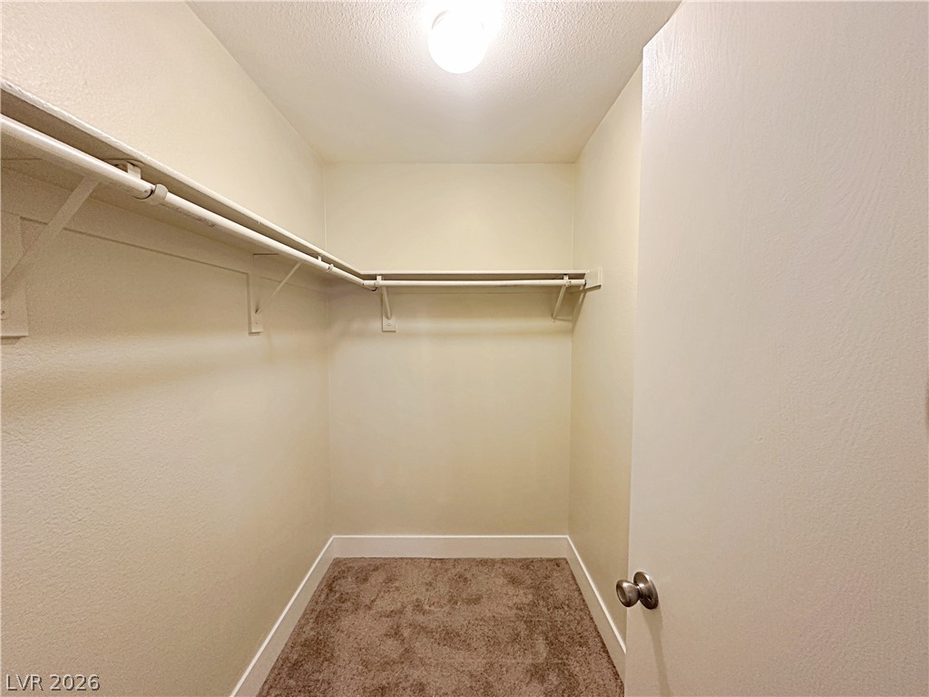 725 Hitchen Post Drive Property Photo 24