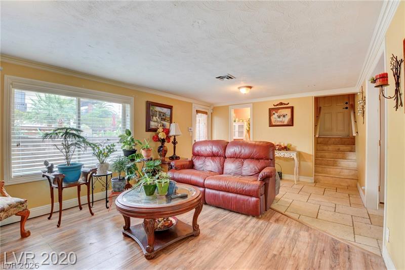 1804 Chapman Drive Property Photo 6