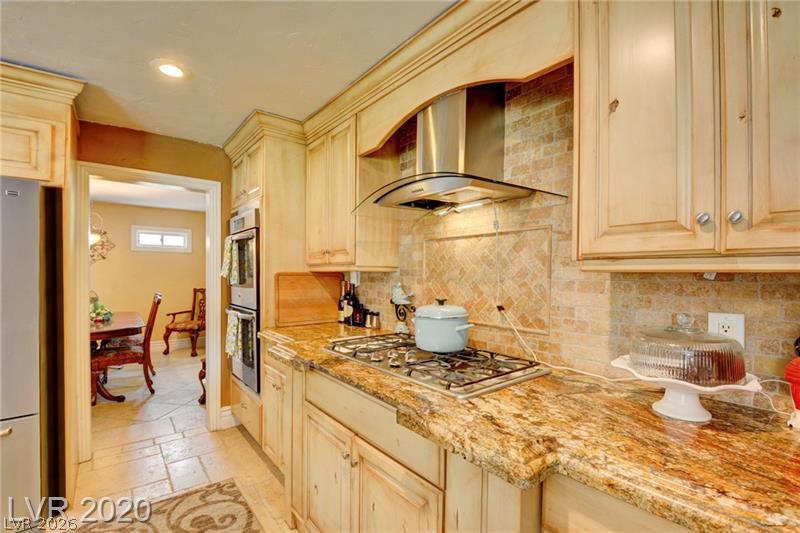1804 Chapman Drive Property Photo 12