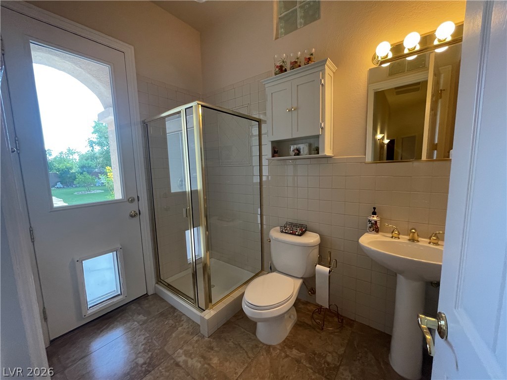 6165 Misty Brook Court Property Photo 14