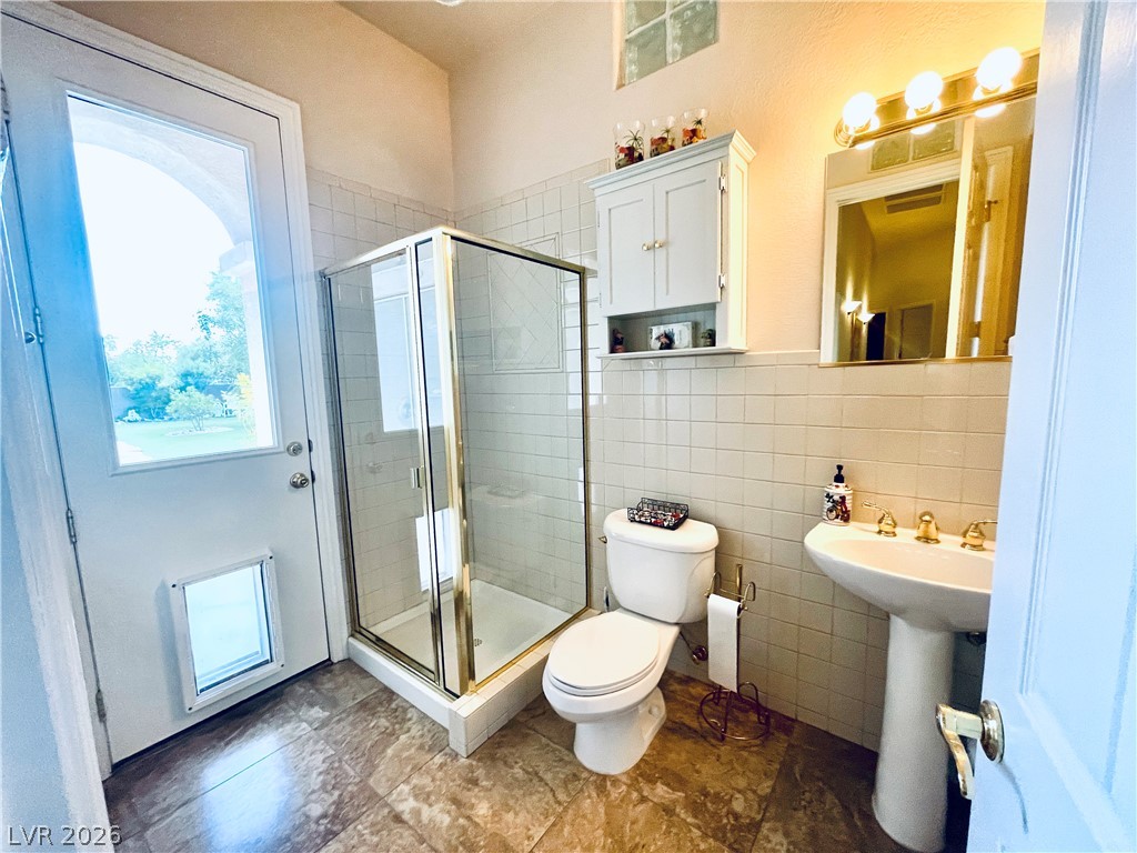 6165 Misty Brook Court Property Photo 18