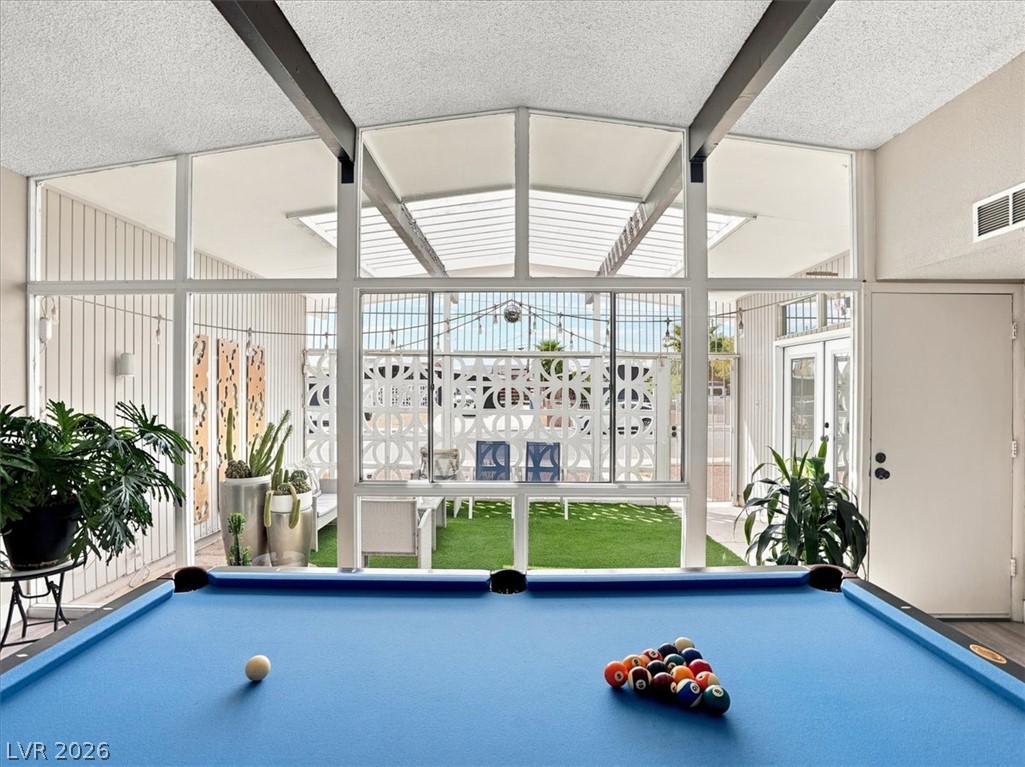 5128 Champions Avenue Property Photo 1