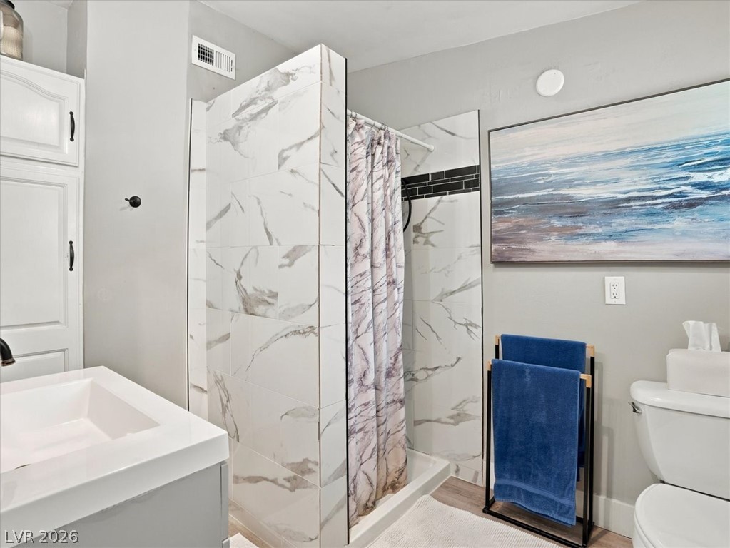5128 Champions Avenue Property Photo 29