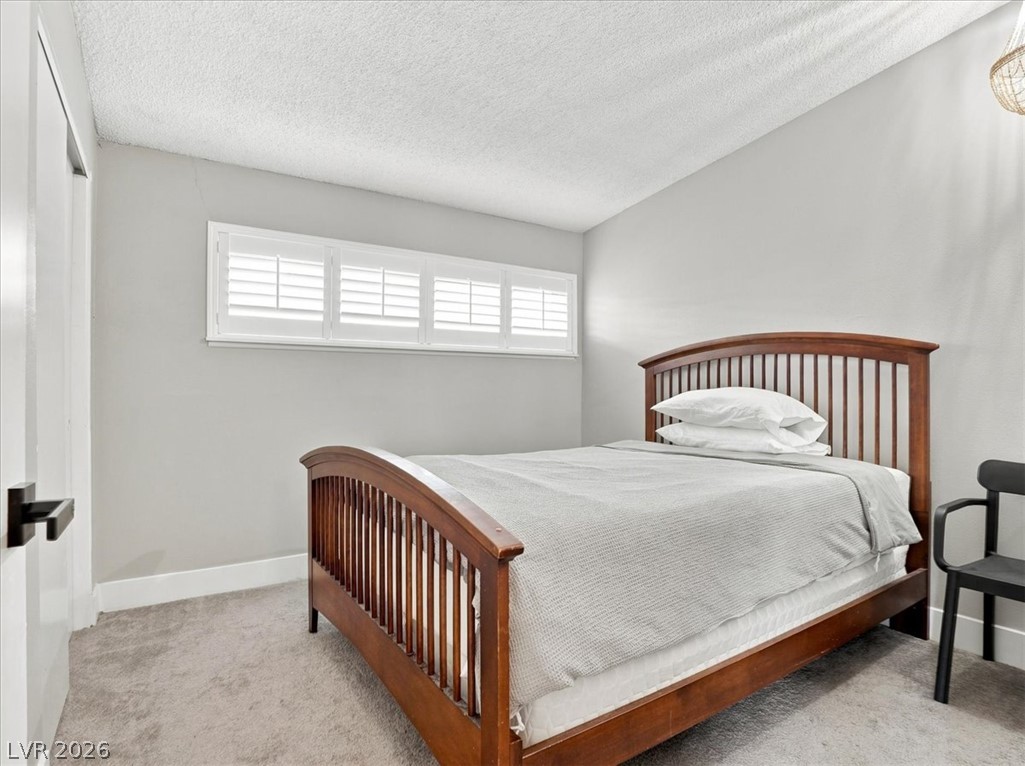5128 Champions Avenue Property Photo 32